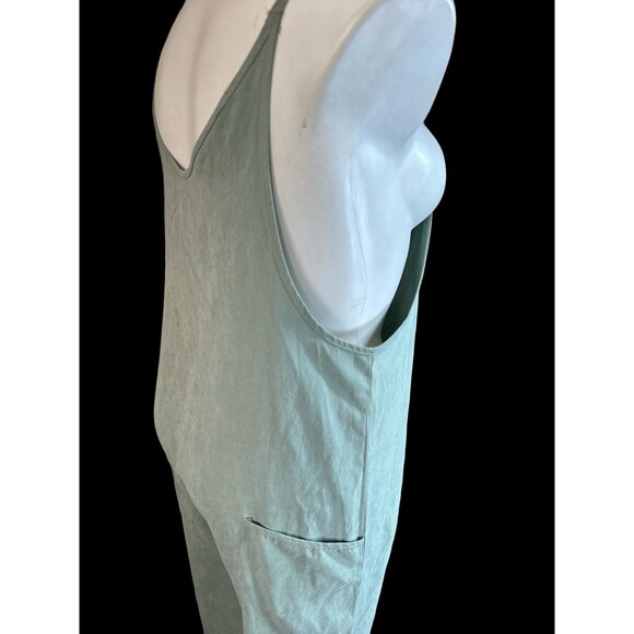 Unbranded Sage Green Spaghetti Strap Jumpsuit Large - Picture 3 of 4